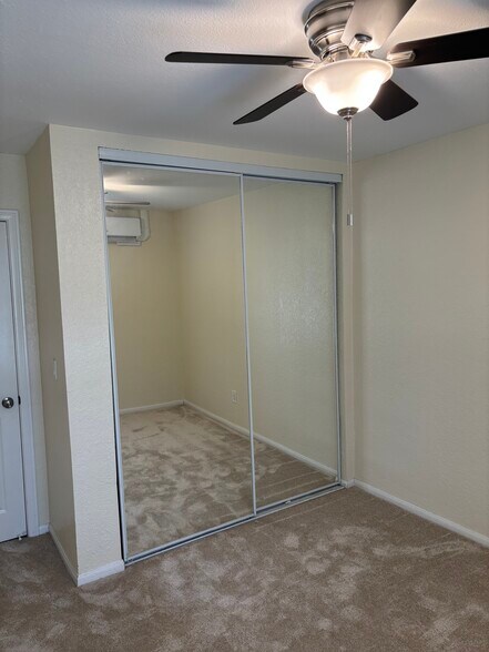 Building Photo - 432 Edgehill Ln