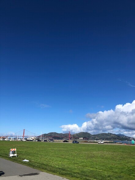 Building Photo - 1225 Bay St