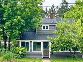 Building Photo - 3 Bed 1 Bath Single Family Home in Rhinelander
