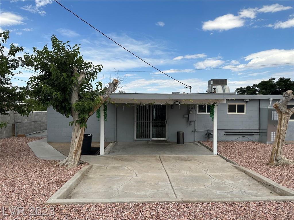 Building Photo - 2753 Talbot St