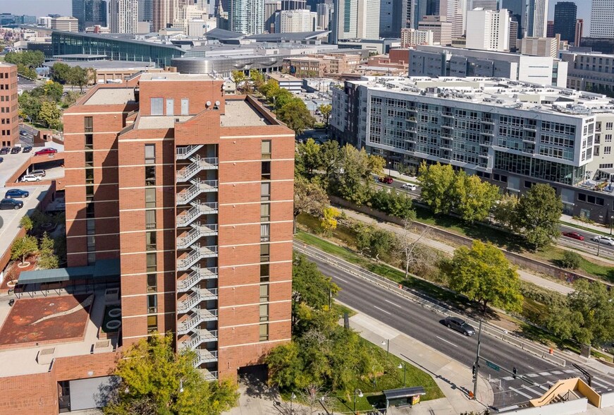 Building Picture 2 - 1301 Speer Blvd