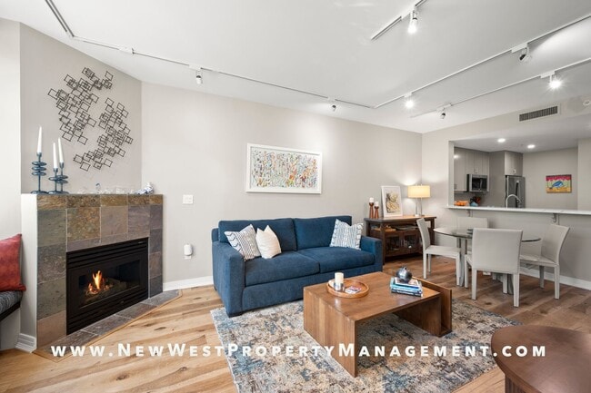 Building Photo - Super Spacious Cortez Hill 2-Bedroom at Discovery! Small Pet Ok!