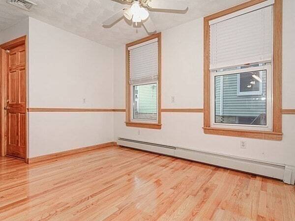 Building Photo - 24 Burnside Ave