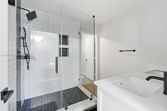 Building Photo - 3810 NW 23rd Pl