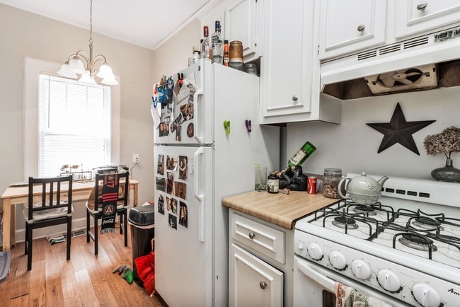 Kitchen - Bloom at Virginia Highland