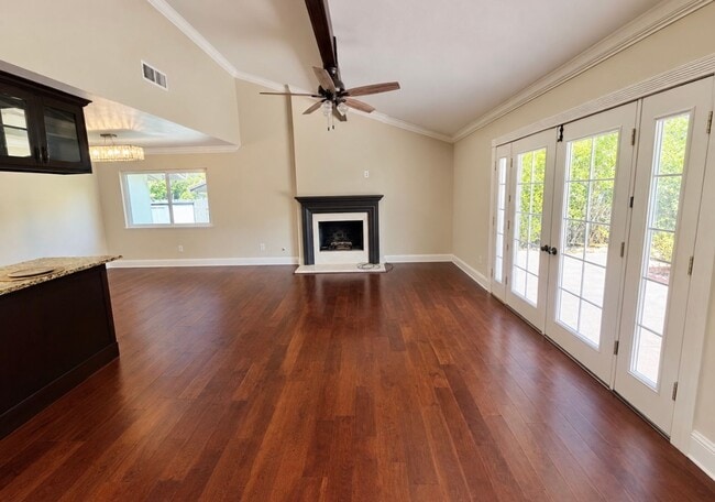 Building Photo - 5415 Comstock Ct