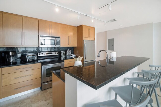 Building Photo - 7939 East Dr