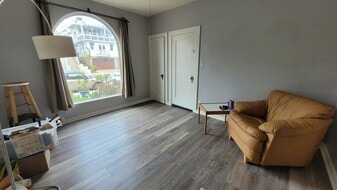 Building Photo - 1521 Monterey Blvd