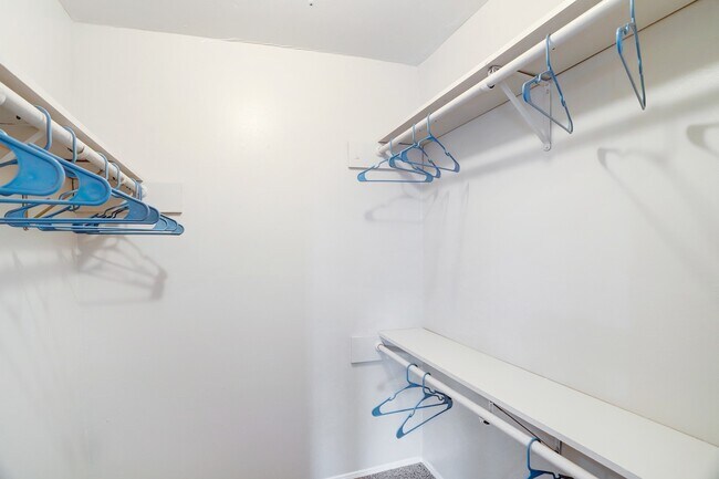 Building Photo - 12633 Memorial Dr