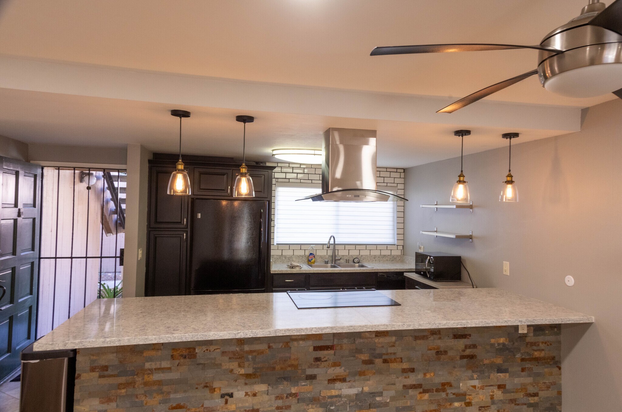 Building Photo - 8749 Lake Murray Blvd