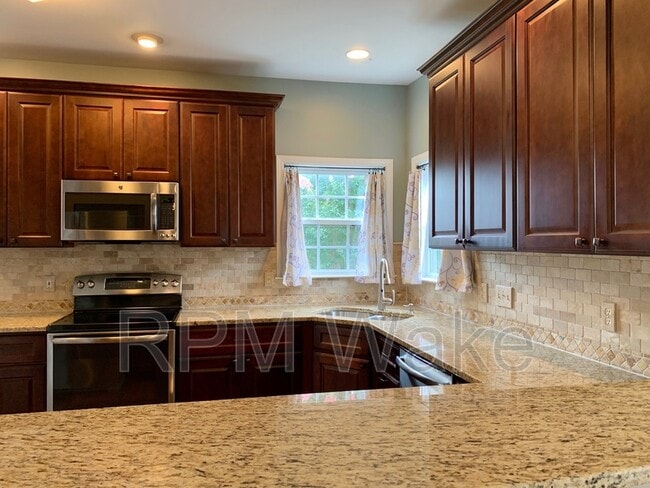 Building Photo - 9201 Langwood Dr