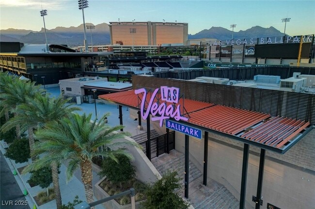 Building Photo - 2960 American River Ln