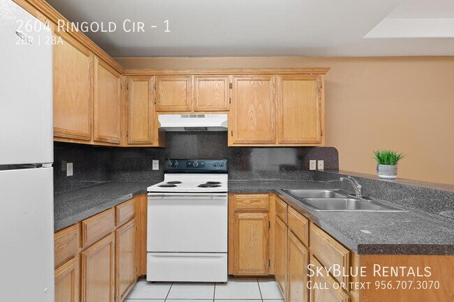 Building Photo - 2604 W Ringold Cir