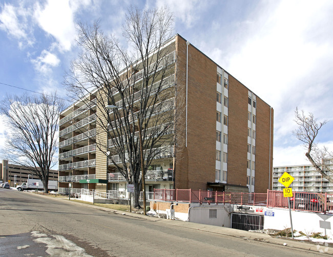 Building Photo - Park Mayfair