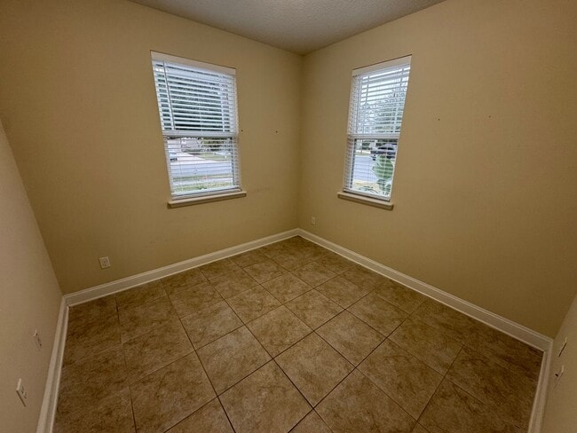 Building Photo - Move in Ready! Four Bed Three Bath Two Story Home. Amenities. Garage. Washer/Dryer. Top Rated Sch...