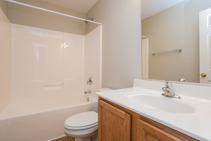 Building Photo - 1613 Brown Owl Dr