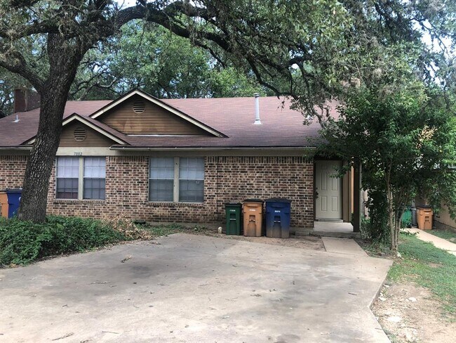 Primary Photo - 7002 Ivory Key Ct
