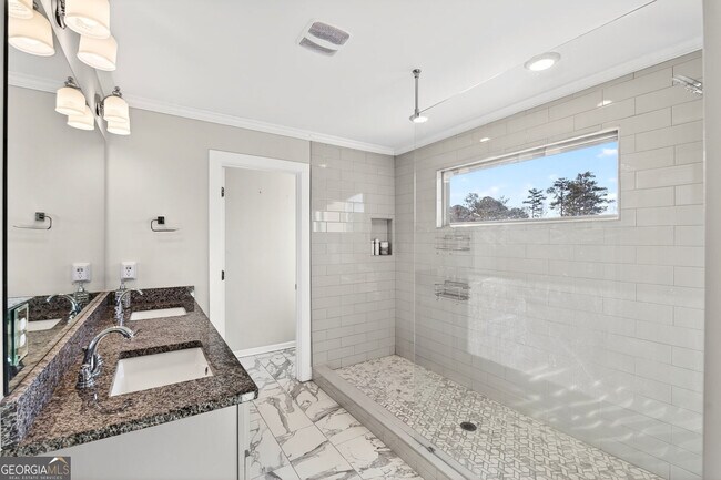 Building Photo - 5259 Cloud St