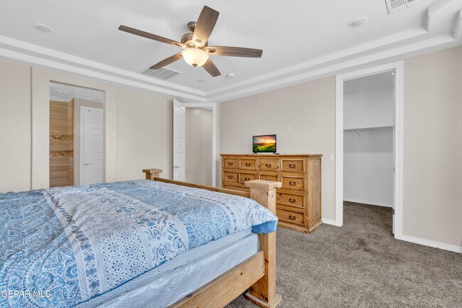 Building Photo - 12494 Stansbury Dr