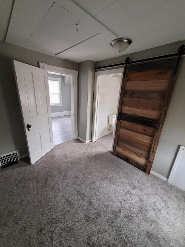 Building Photo - 4168A N 92nd St