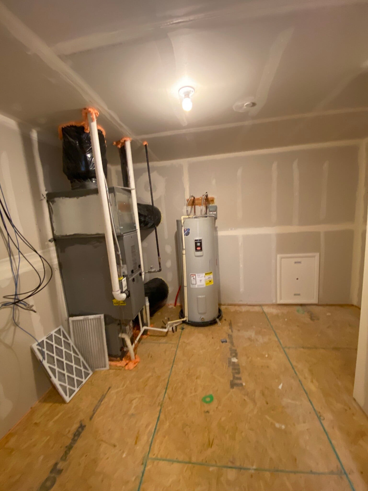 Utility closet with extra storage - 2614 Avenger Pl #5