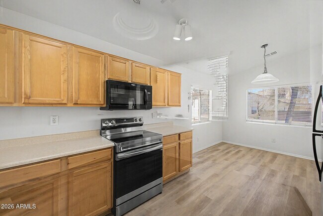 Building Photo - 22820 W Papago St