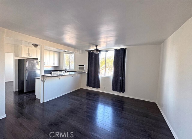 Building Photo - 214 Echandia St