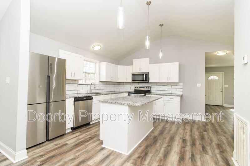 Building Photo - 1913 Tuskegee Blvd