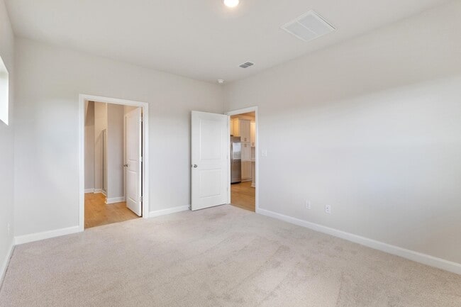 Building Photo - 730 Ebb Tide Rd