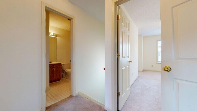 Building Photo - 608 Wilderness Trail