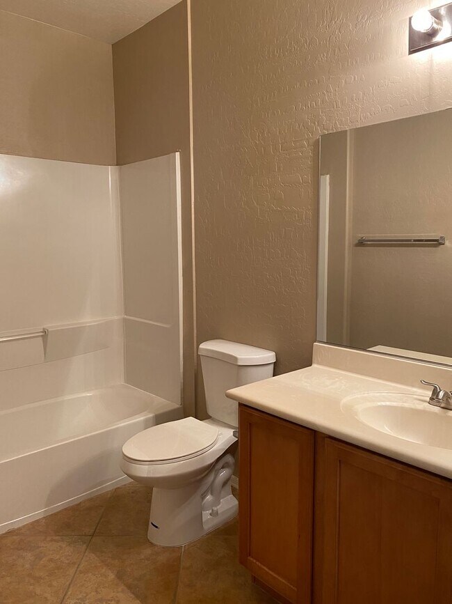 Building Photo - 6695 Caporetto Ln