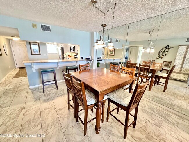 Building Photo - 1860 N Atlantic Ave