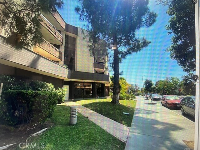 Building Photo - 750 Spaulding Ave