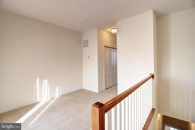 Building Photo - 1414 Wheyfield Dr