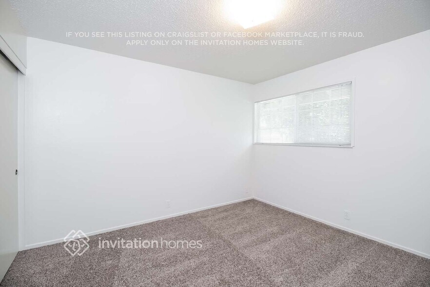 Building Photo - 7713 Samantha Way