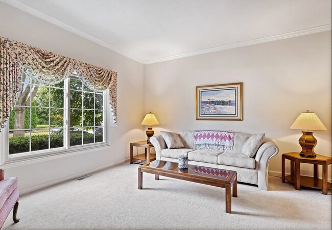 Building Photo - Beautiful Brick 4 Bed 3 Bath Home in Carmel Available Now!