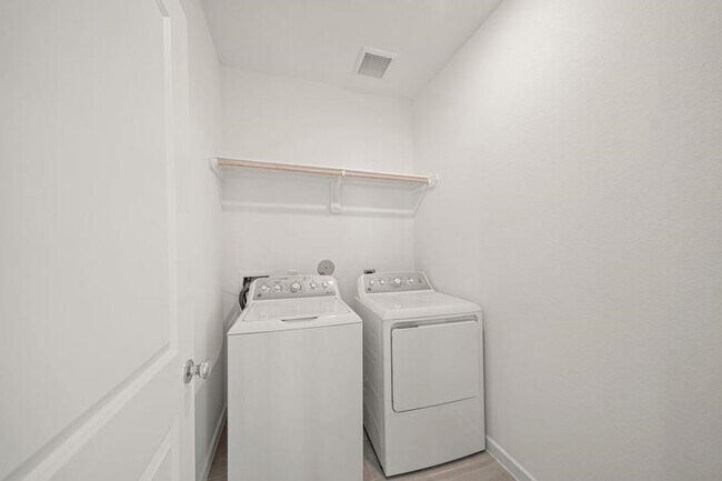 Building Photo - 9630 Haven Bend Ln