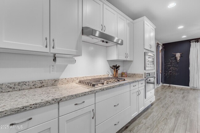 Building Photo - 3938 E Ficus Way