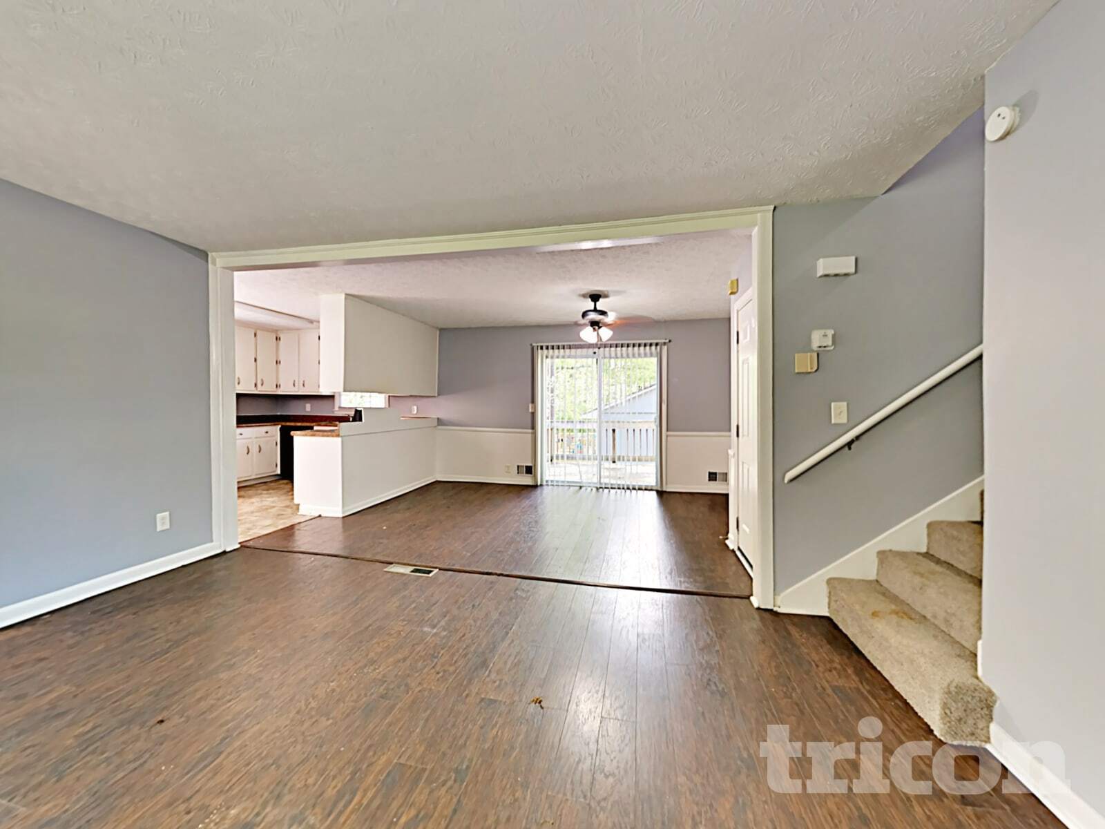 Building Photo - 887 Sheppard Way