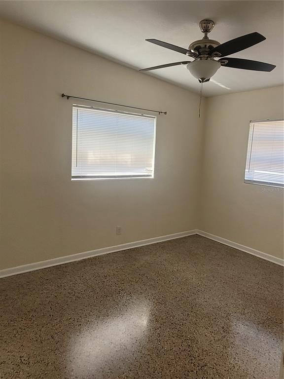 Building Photo - 2118 Lake Christie Dr