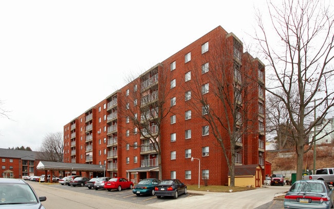 Primary Photo - Thomas Campbell Apartments