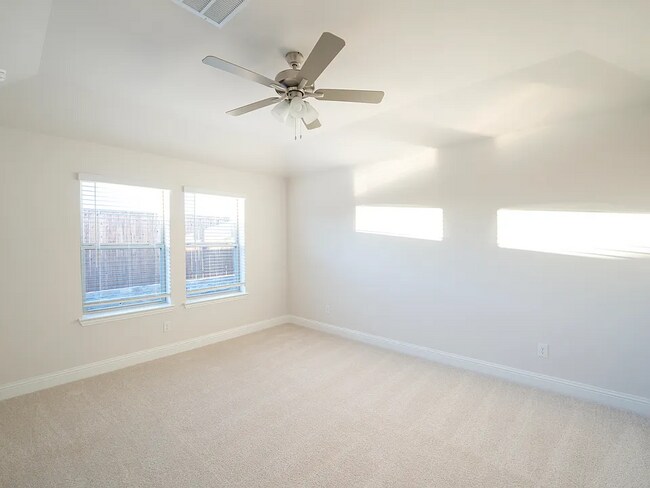 Building Photo - 4116 Limestone Blf Dr