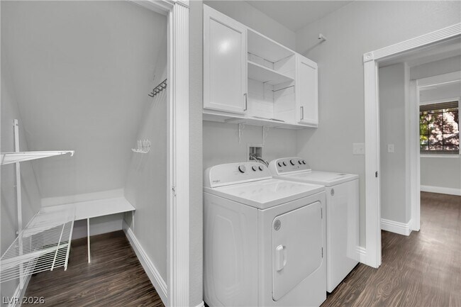Building Photo - 1505 Truett St