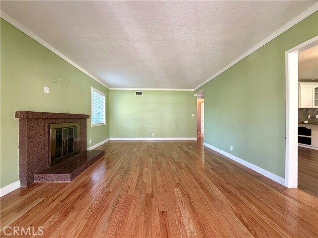 Building Photo - 1429 Underhill Terrace