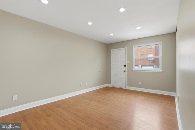 Building Photo - 7750 Rockwell Ave