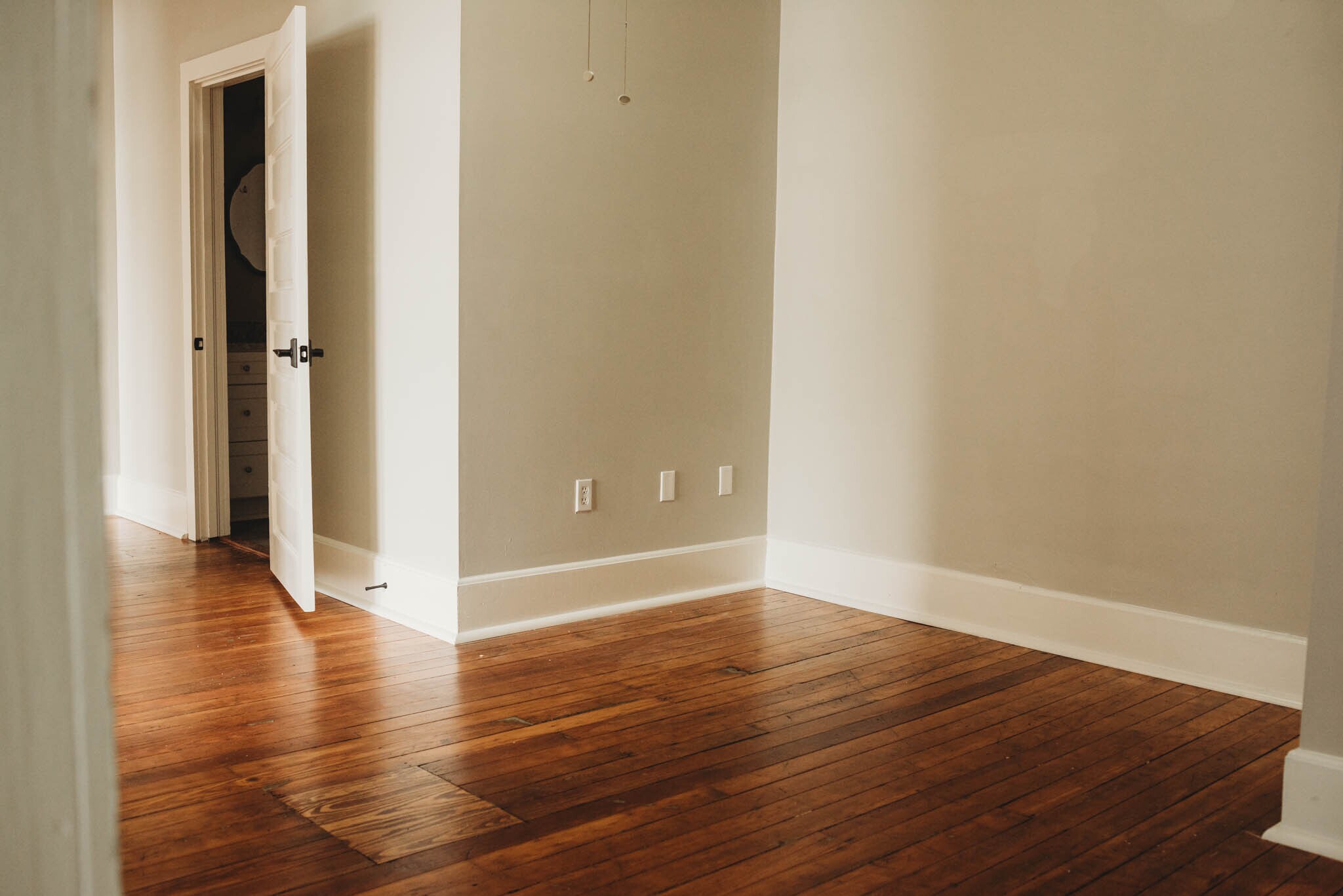 Building Photo - 529 Washington E St