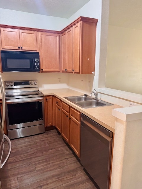 New LG Range/Oven & Dishwasher - 38438 Galway St