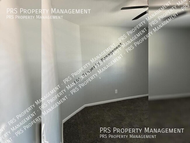 Building Photo - 2454 E Javelina Ave