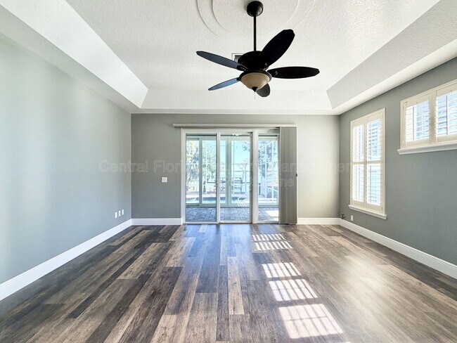 Building Photo - 5243 W Lake Butler Rd