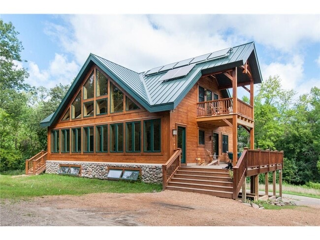 Building Photo - 5840 Christmas Lake Rd